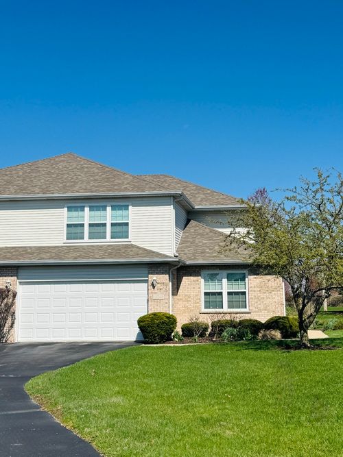 19245 Tramore Ln, Mokena, IL, 60448-8614 | Card Image