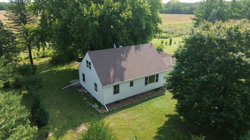 10968 State Highway 105, Lyle, MN, 55953-6715 | Card Image
