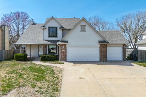 127 S Springwood Dr, Derby, KS, 67037-9701 | Card Image