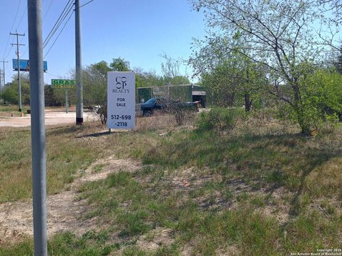 00 Interstate 35 N, Schertz, TX, 78154 | Card Image
