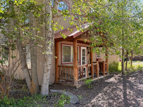 16025 Strawn Rd, La Pine, OR, 97739-9762 | Card Image