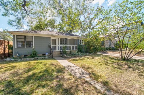 1027 E 43rd St, Austin, TX, 78751-4415 | Card Image
