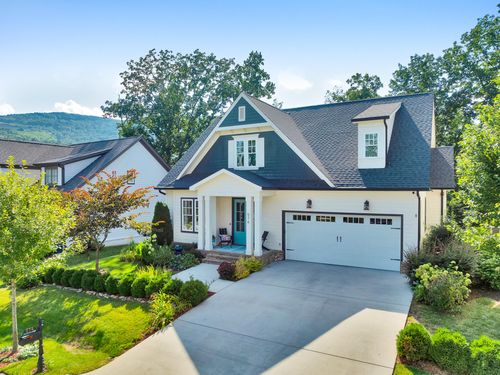 576 Alston Dr, Chattanooga, TN, 37419-3102 | Card Image