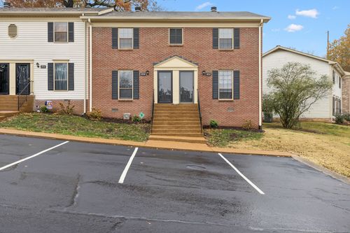 5720 Stone Brook Dr, Brentwood, TN, 37027-4640 | Card Image