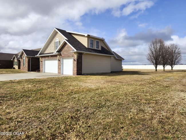 1502 E 7th Street, House other with 4 bedrooms, 2 bathrooms and null parking in Lamar MO | Image 36