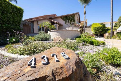 4375 Stanford St, Carlsbad, CA, 92010-7923 | Card Image