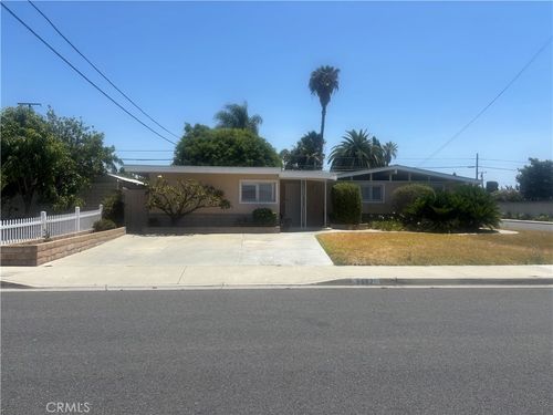 9582 Rosebay St, Anaheim, CA, 92804-3434 | Card Image