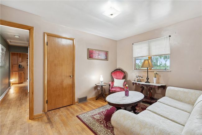 829 Hecla Rd, House other with 5 bedrooms, 3 bathrooms and 2 parking in Mt. Pleasant Twp - Wml PA | Image 22