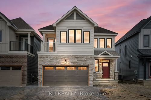 947 Seagrave Lane, Ottawa, ON, K0A2Z0 | Card Image