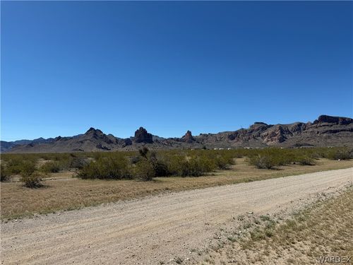 001 Arthur St, Kingman, AZ, 86401 | Card Image