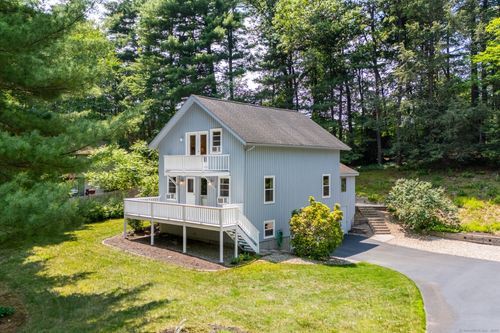5 Hemlock Notch St, Unionville, CT, 06085-1062 | Card Image