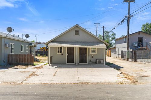 618 J St, Modesto, CA, 95354-2230 | Card Image