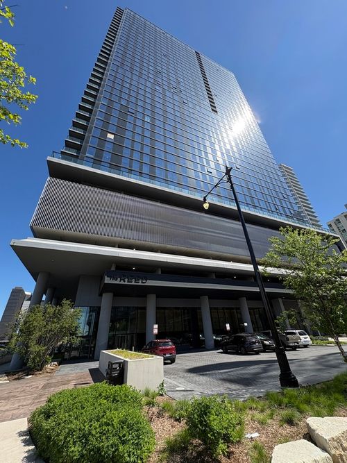 2504-234 Polk St, Chicago, IL, 60607 | Card Image