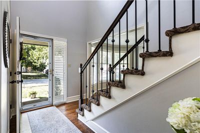 View of entrance and front porch to property | Image 3