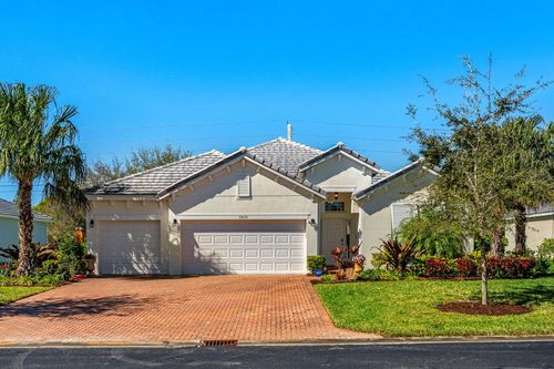 6435 Monserrat Dr, VERO BEACH, FL, 32967-7562 | Card Image