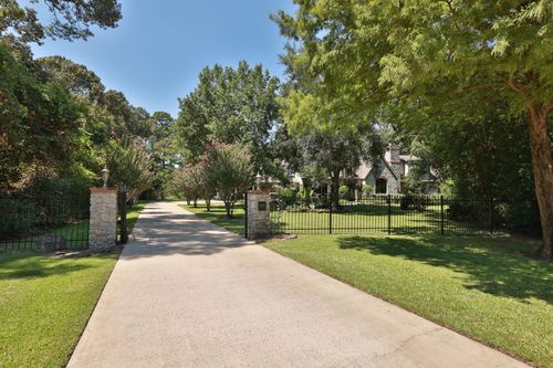 3018 Mcdonald Ct, Spring, TX, 77380-2300 | Card Image
