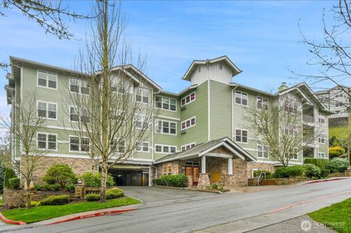 unit-310-4406 Providence Point Pl Se, Issaquah, WA, 98029-6823 | Card Image