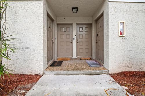 apt-203-504 Gardens Dr, Pompano Beach, FL, 33069-6459 | Card Image