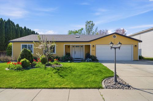 2303 W 19th Ave, Kennewick, WA, 99337 | Card Image