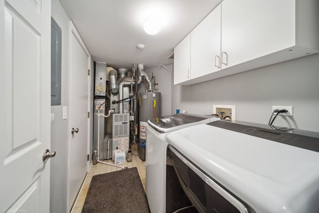 9343 Waterfall Glen Blvd, Townhouse with 3 bedrooms, 2 bathrooms and 2 parking in Darien IL | Image 20