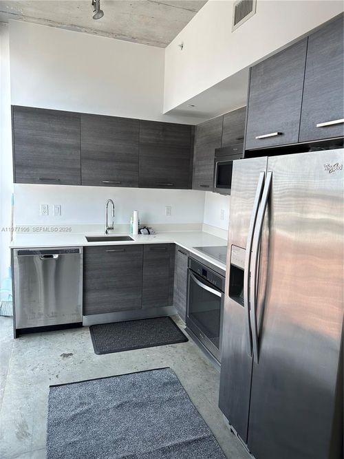 apt-1410-151 Se 1st St, Miami, FL, 33131-1438 | Card Image