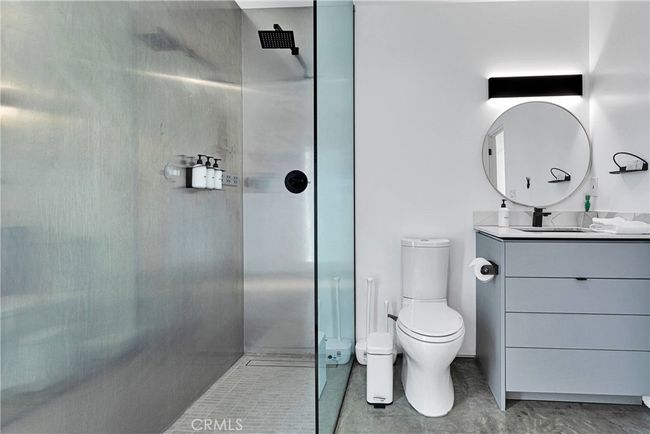 Bathroom 1 | Image 27