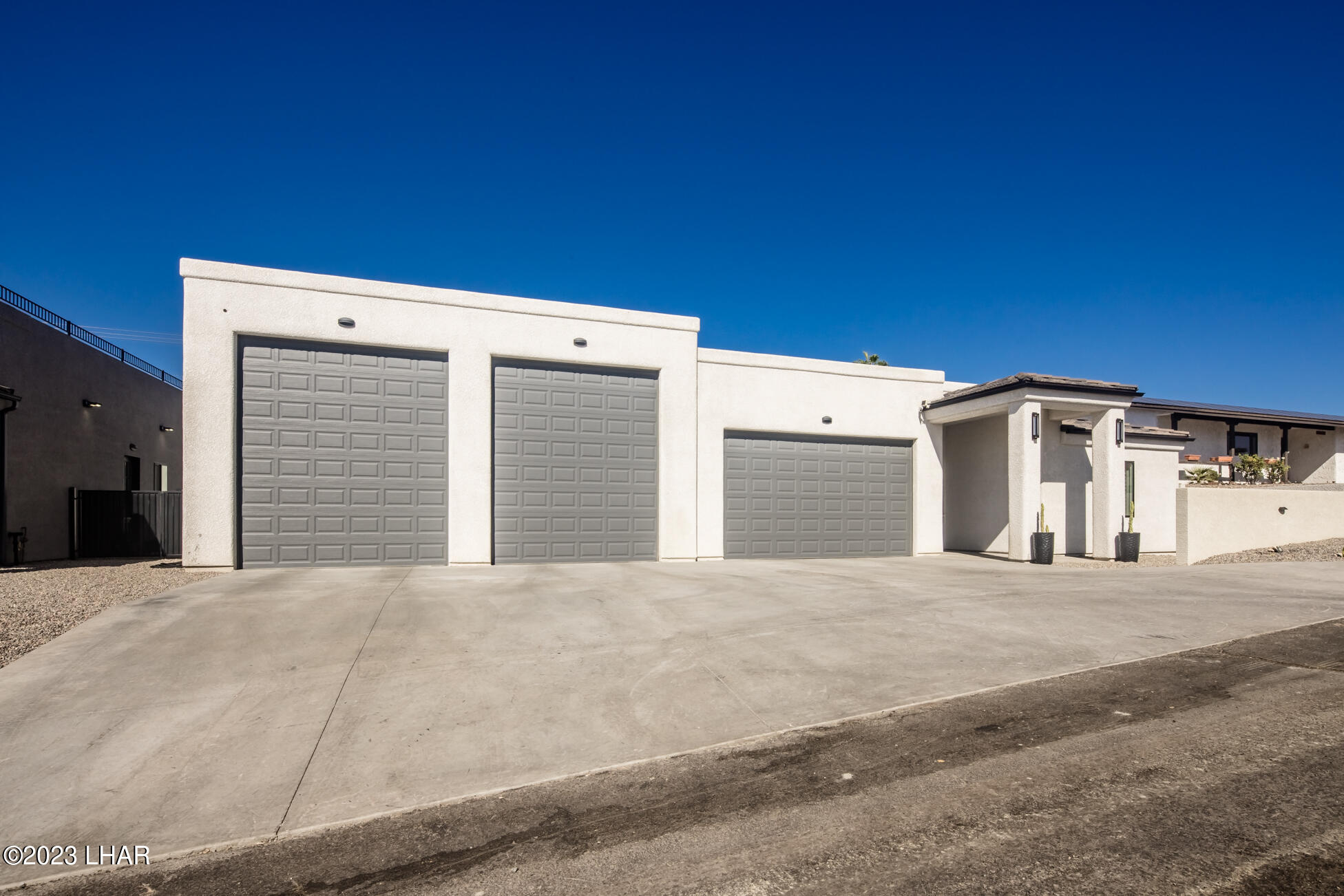 Buccaneer Ln, Lake Havasu City, AZ 86406