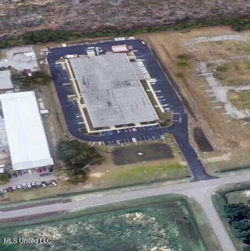 5098 A Ave, Long Beach, MS, 39560-9633 | Card Image