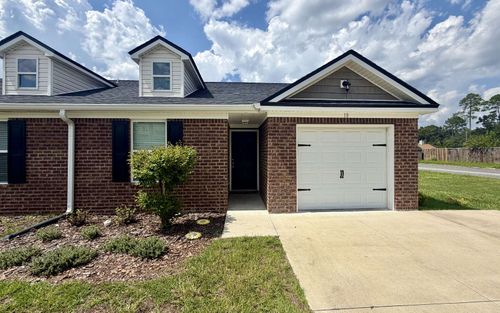 18 Excalibur Dr, Crawfordville, FL, 32327-8036 | Card Image
