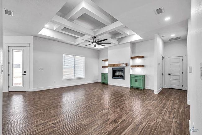 2200 S County Road 1059, House other with 4 bedrooms, 3 bathrooms and 2 parking in Midland TX | Image 11