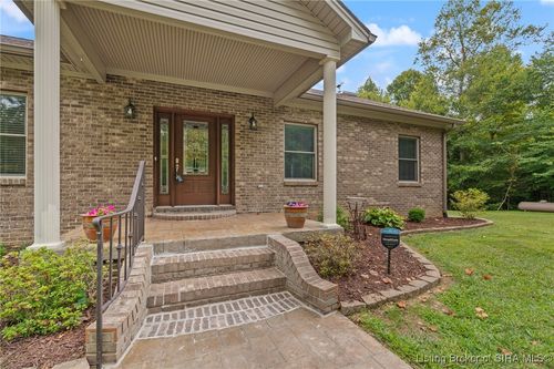 11843 W State Road 56, Lexington, IN, 47138-7055 | Card Image