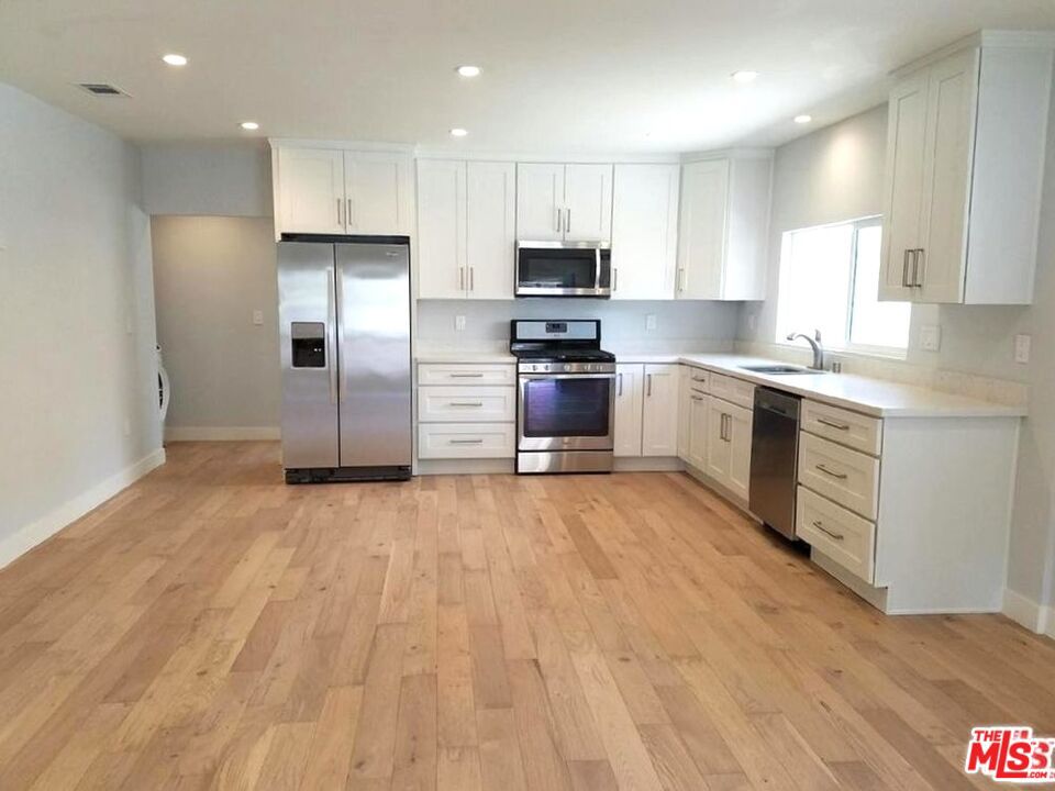 Residential in Los Angeles 4