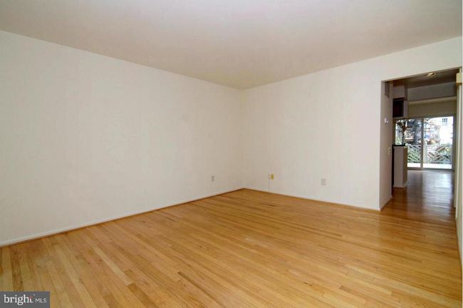 6581 Cypress Point Rd, Townhouse with 2 bedrooms, 4 bathrooms and null parking in ALEXANDRIA VA | Image 10