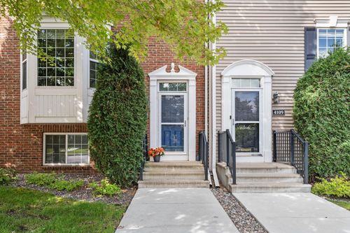 4107 Regent Ave N, Robbinsdale, MN, 55422-1716 | Card Image