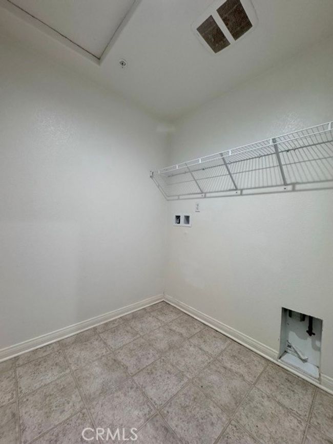32261 Wild West Ct, House other with 4 bedrooms, 2 bathrooms and 2 parking in Winchester CA | Image 24