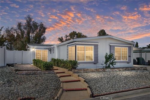 10435 Frontier Trl, Cherry Valley, CA, 92223-5425 | Card Image