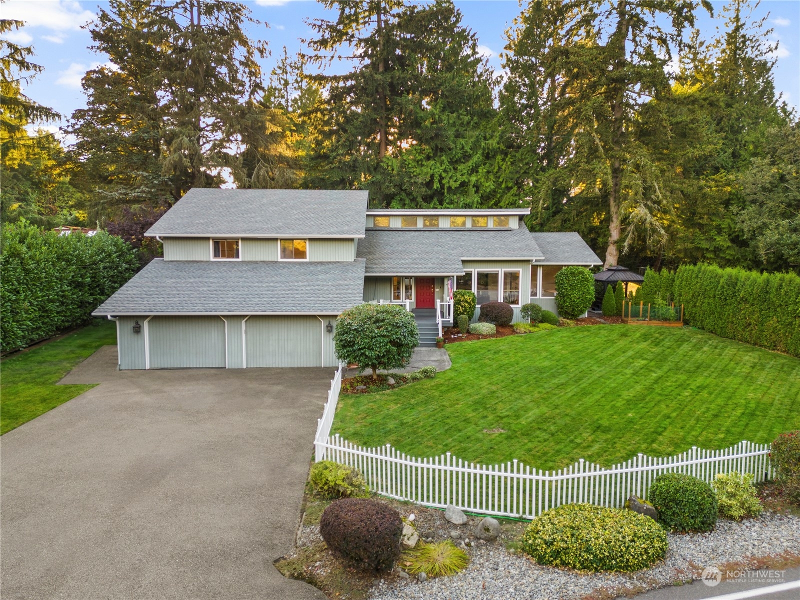 Marine View Dr, Normandy Park, WA 98166
