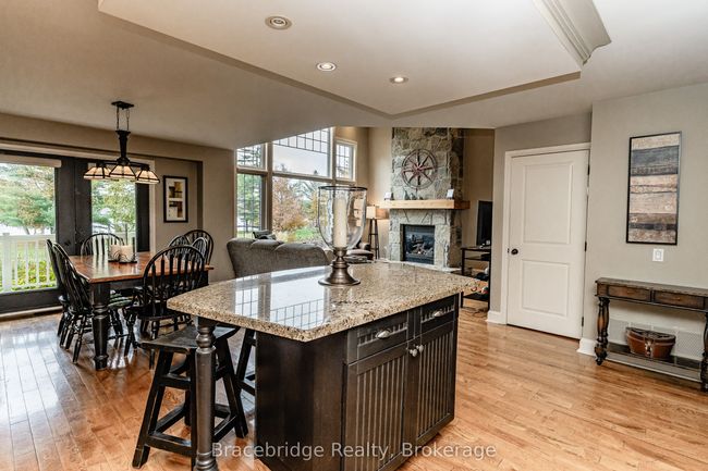 CARLING-5-W3 - 3876 Muskoka Road 118 Road W, Condo with 3 bedrooms, 3 bathrooms and null parking in Muskoka Lakes ON | Image 15