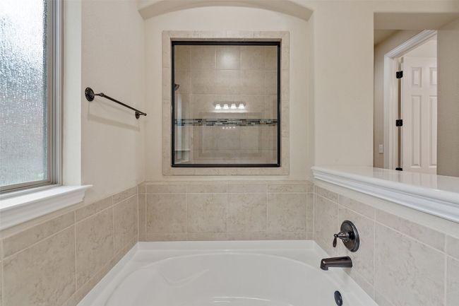 5505 Cypress Ranch Blvd, House other with 5 bedrooms, 4 bathrooms and 3 parking in Spicewood TX | Image 14
