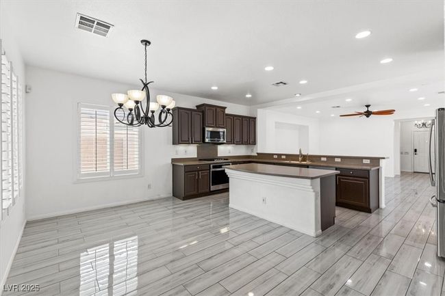 10321 Howling Coyote Ave, House other with 3 bedrooms, 3 bathrooms and null parking in Las Vegas NV | Image 10