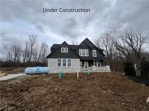 6099 Upland Ridge Dr, Medina, OH, 44256-6141 | Card Image