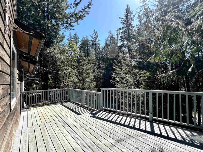 7462 Redrooffs Road, House other with 4 bedrooms, 3 bathrooms and 3 parking in Halfmoon Bay BC | Image 18