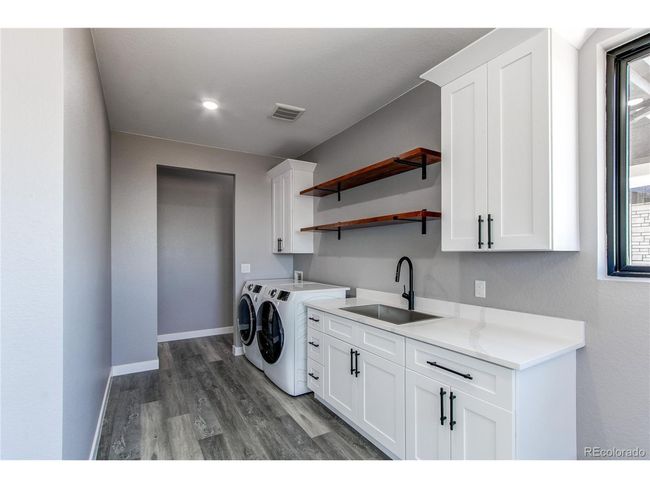 56520 E 74 Th Ave, House other with 6 bedrooms, 5 bathrooms and null parking in Strasburg CO | Image 25