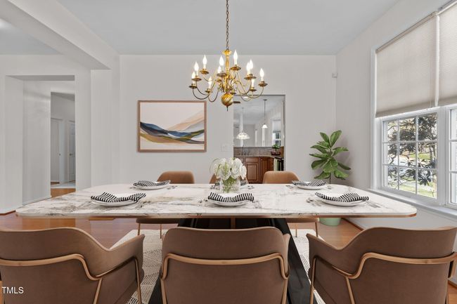 60-web-or-mls-Diningroom2 (1) | Image 4