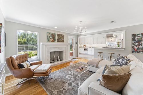 12815 Traviata Dr, Houston, TX, 77024-4727 | Card Image