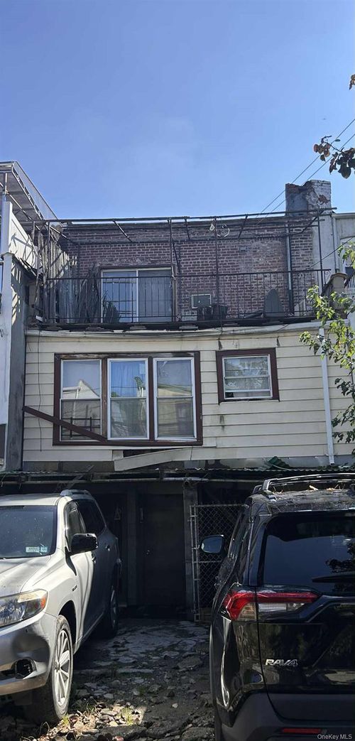 3544 64th St, Woodside, NY, 11377-2354 | Card Image