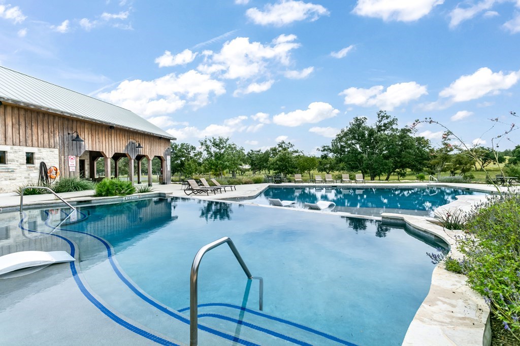 Land in Fredericksburg 5