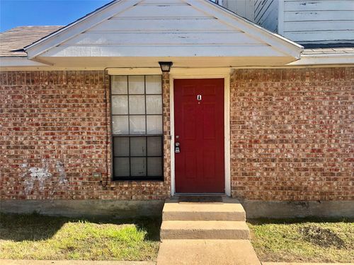a-205 S Kenney St, Kennedale, TX, 76060-2282 | Card Image