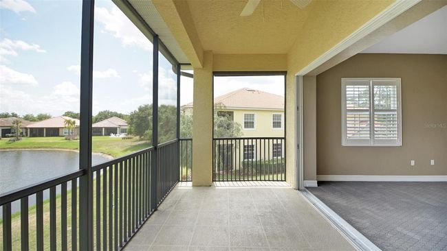 Balcony | Image 11