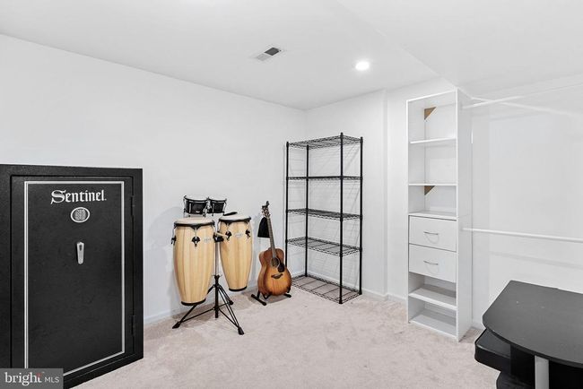 20755 Citation Dr, House other with 3 bedrooms, 4 bathrooms and null parking in ASHBURN VA | Image 41